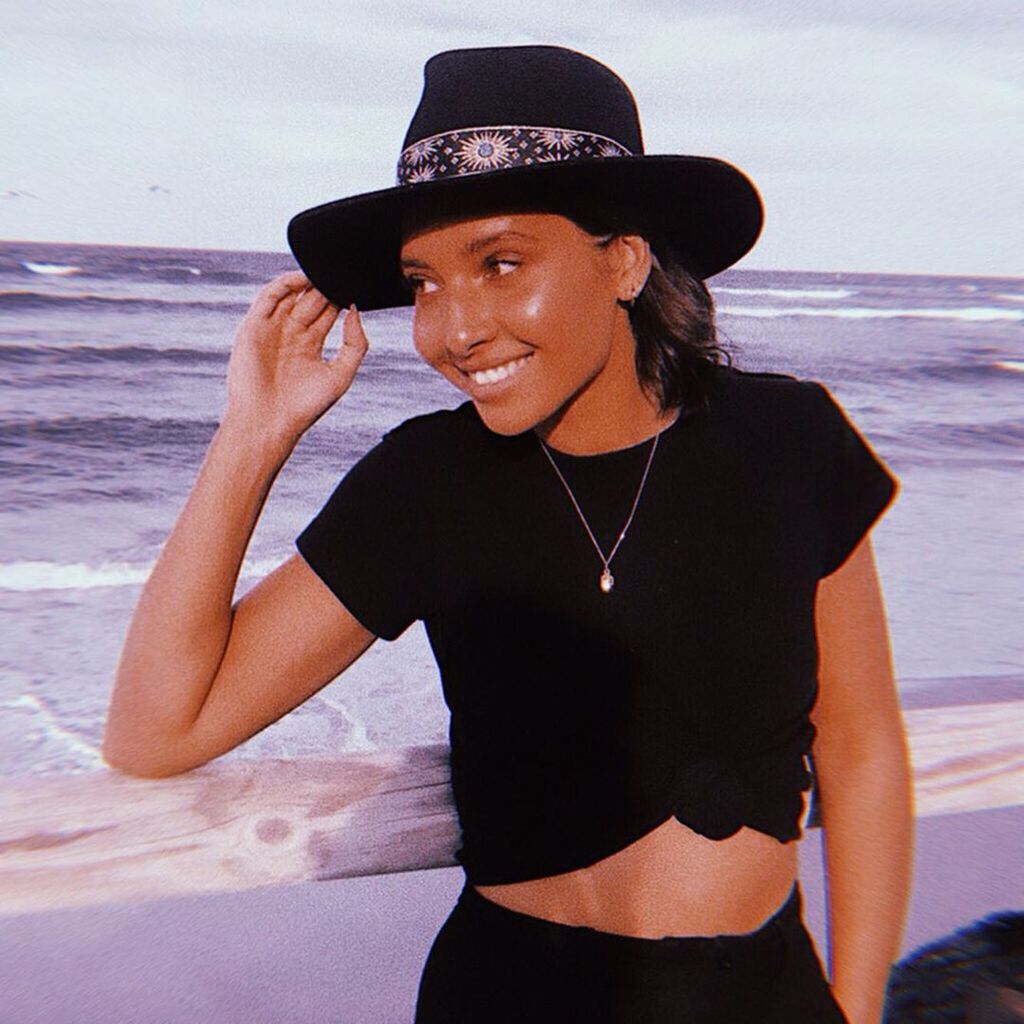 Vanessa Valladares, Model