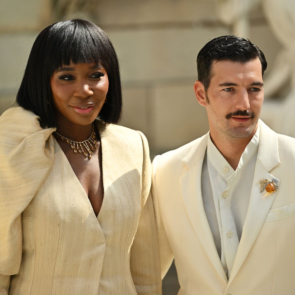 Venus Williams und Andrea Preti bei der Pressekonferenz zur Met Gala 2026 im Metropolitan Museum of Art in New York City