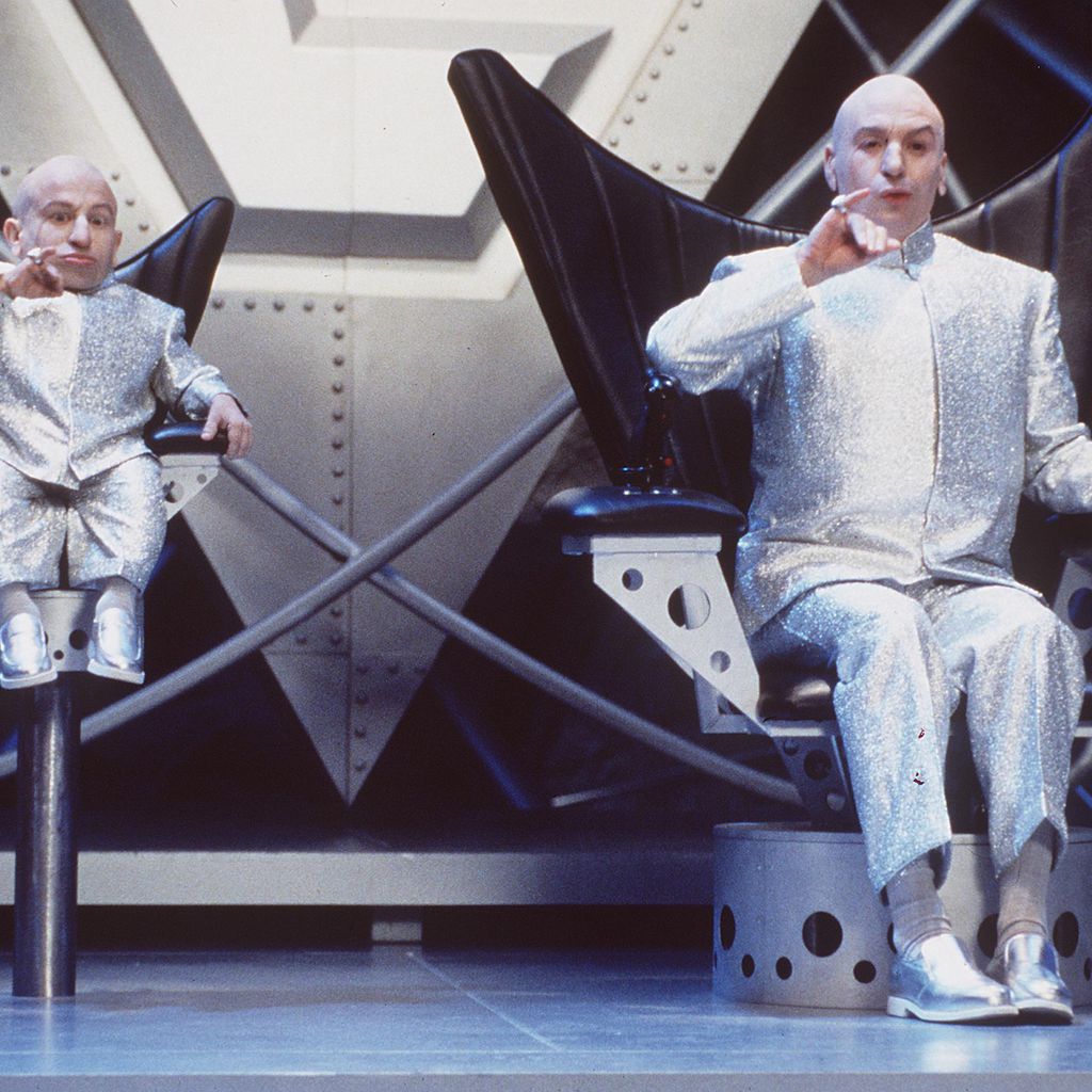 Verne Troyer und Mike Myers im Film "Austin Powers – Spion in geheimer Missionarsstellung"