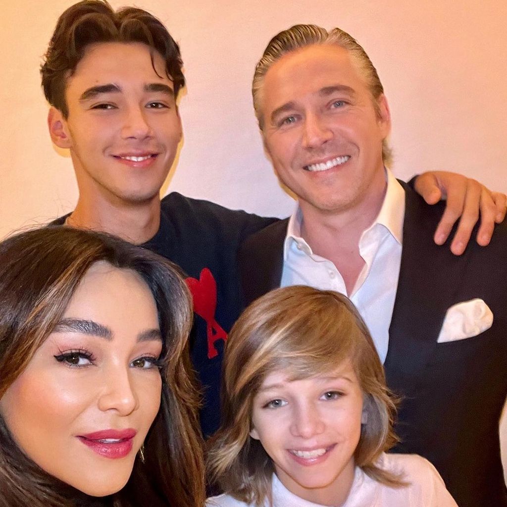 Verona Pooth mit ihrer Familie an Weihnachten 2022
