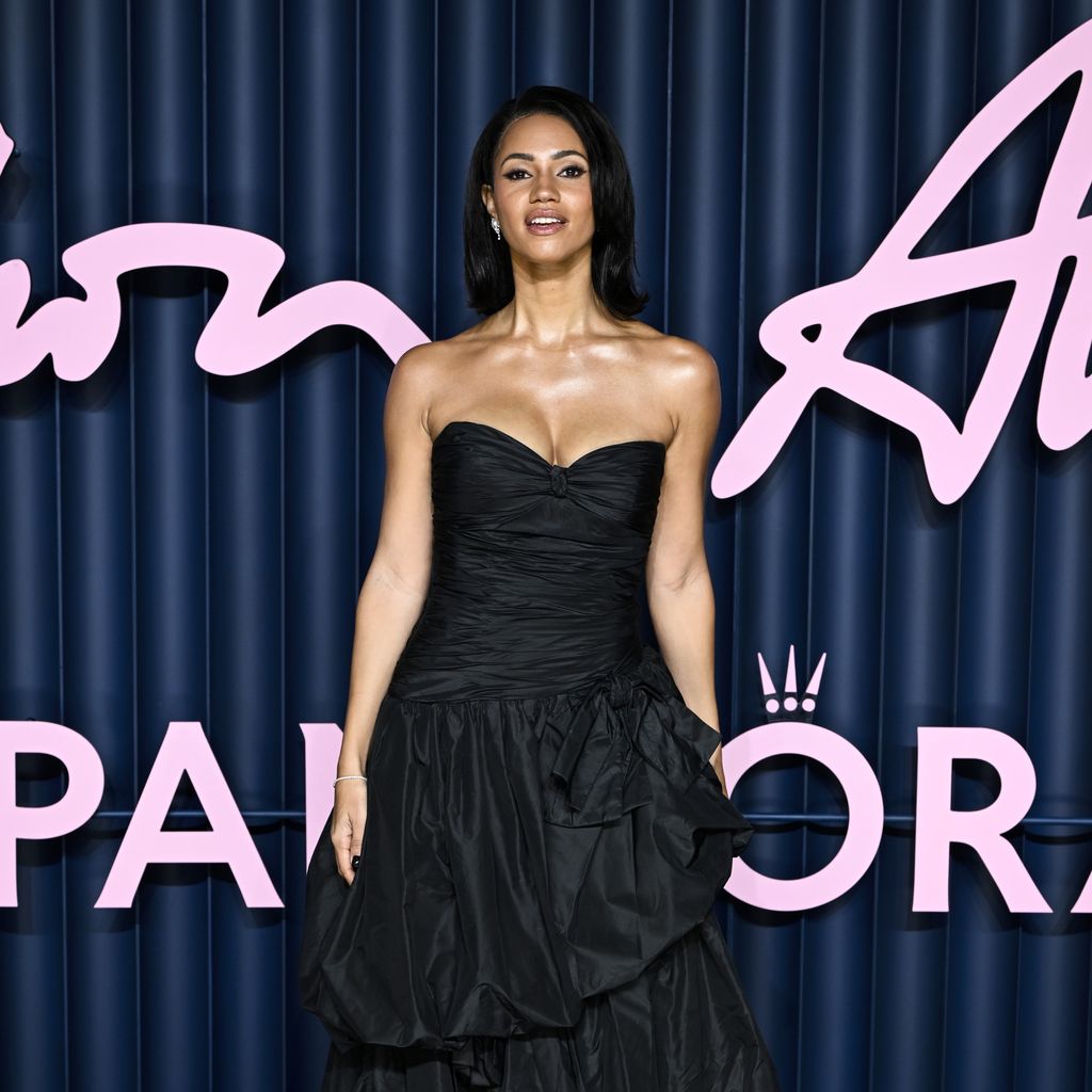 Vick Hope bei den Fashion Awards 2025 im Royal Albert Hall in London