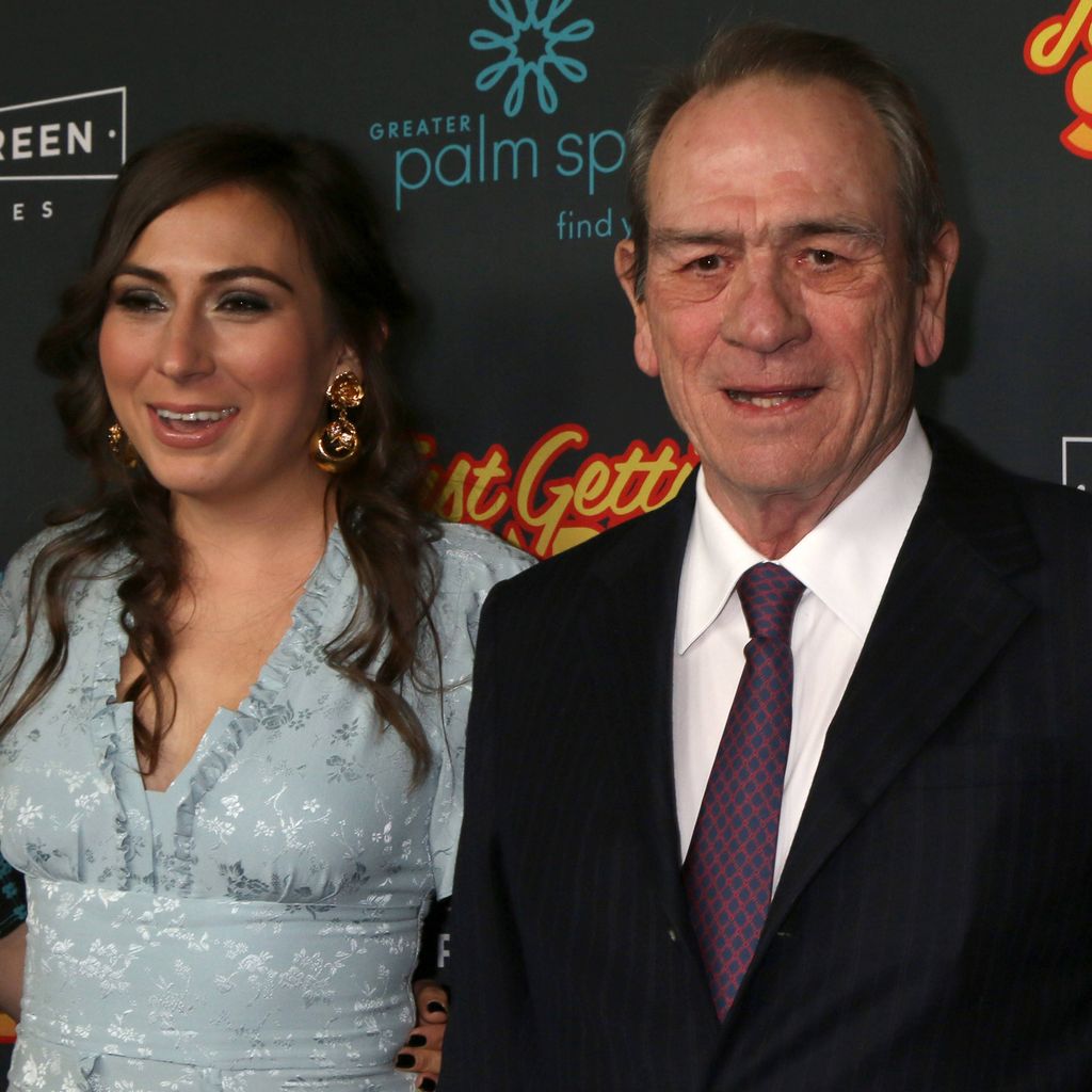 Victoria Jones und Vater Tommy Lee Jones bei der Premiere von "Just Getting Started" in Los Angeles, 2017