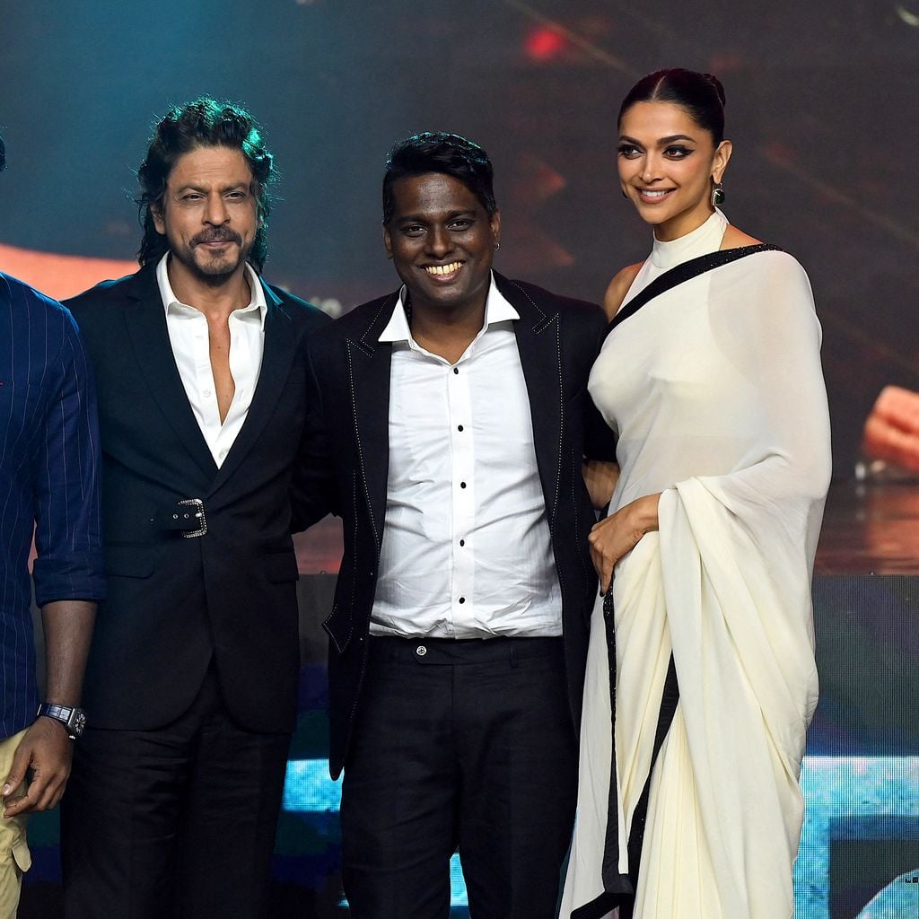 Vijay Sethupathi, Shah Rukh Khan, Atlee Kumar und Deepika Padukone feiern den Erfolg von "Jawan" in Mumbai, September 2023