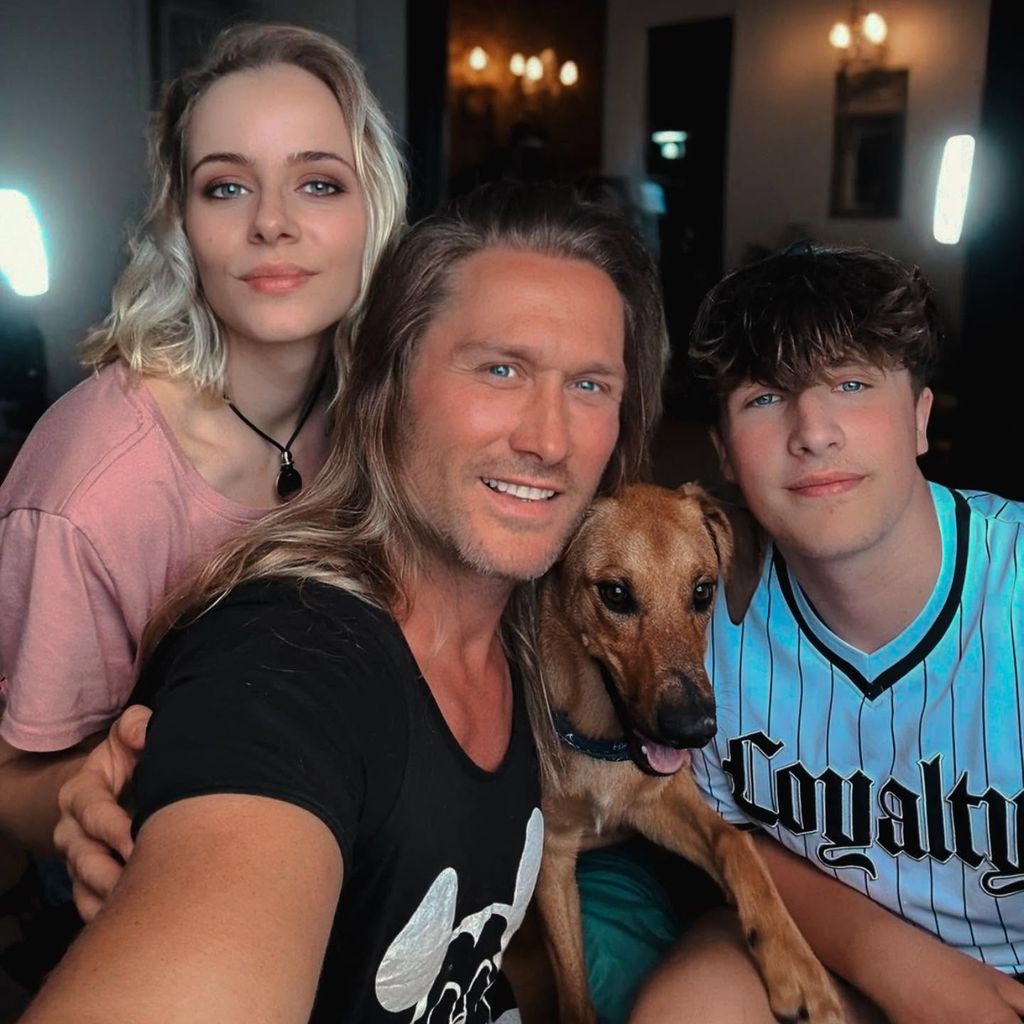 Viktoria Schuler, Nico Schwanz und Damian Dion im Mai 2025