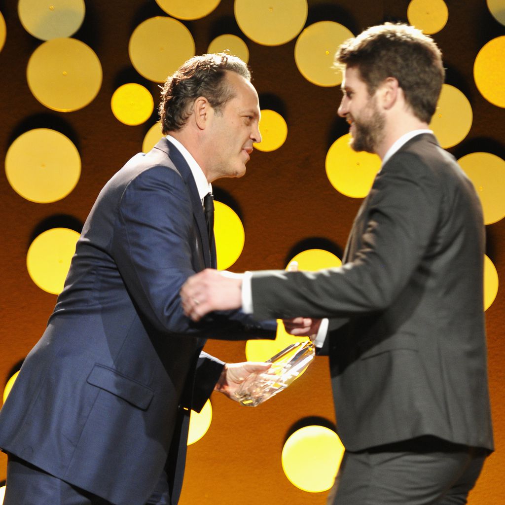 Vince Vaughn und Liam Hemsworth bei einer Preisverleihung im Januar 2019