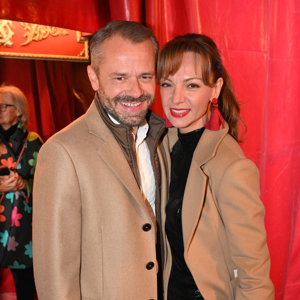 Viola Wedekind und Sven Waasner bei der Premiere des Circus-Theaters Roncalli in München, Oktober 2025
