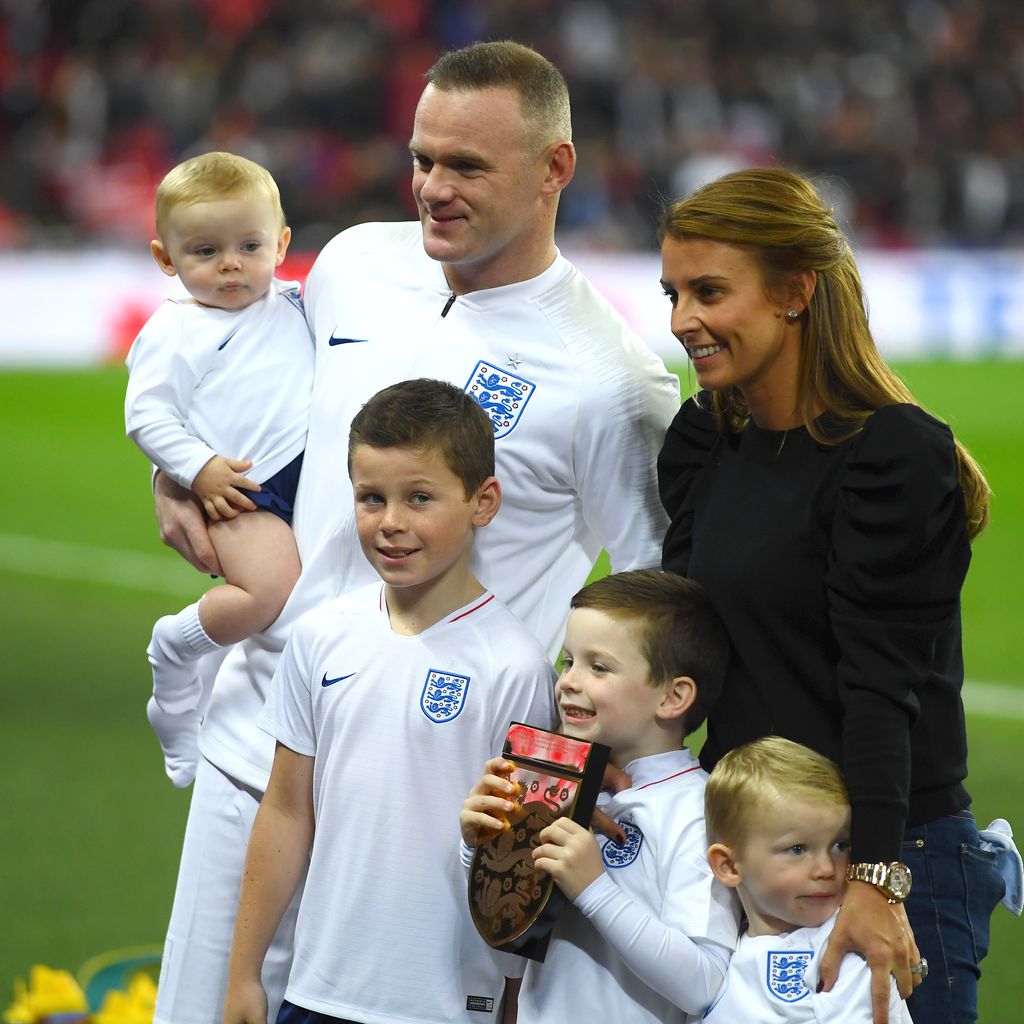 Wayne Rooney und seine Familie im Wembley-Stadion in London