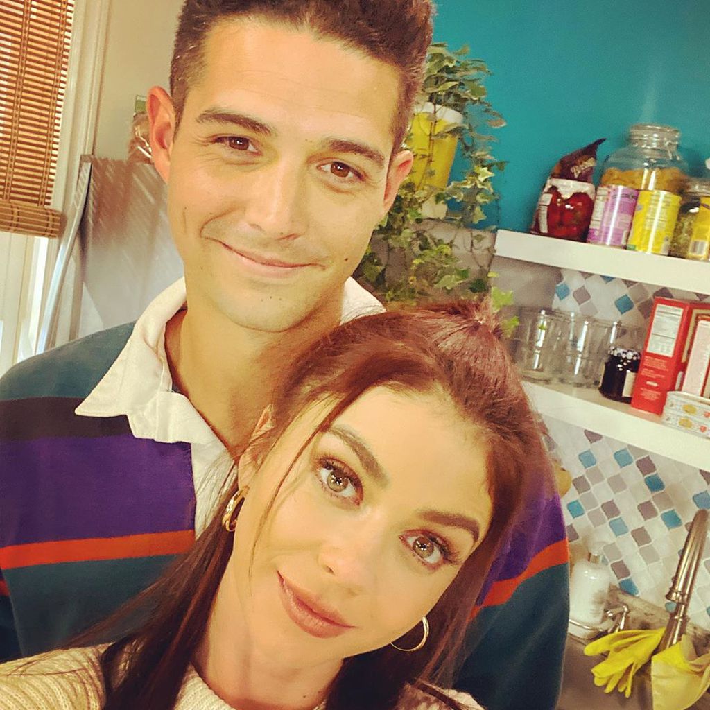 Wells Adams und Sarah Hyland