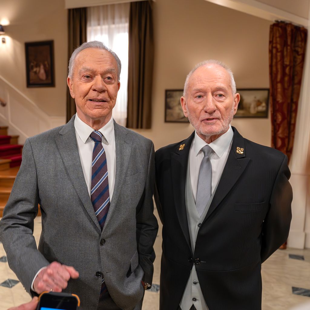 Werner Saalfeld (Dirk Galuba) und Alfons Sonnbichler (Sepp Schauer) von "Sturm der Liebe"