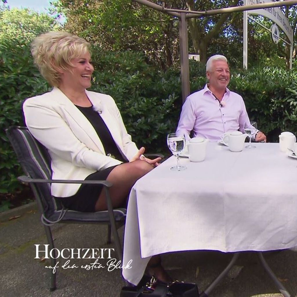 Wiebke, Norbert und "Hochzeit auf den ersten Blick"-Expertin Beate Quinn