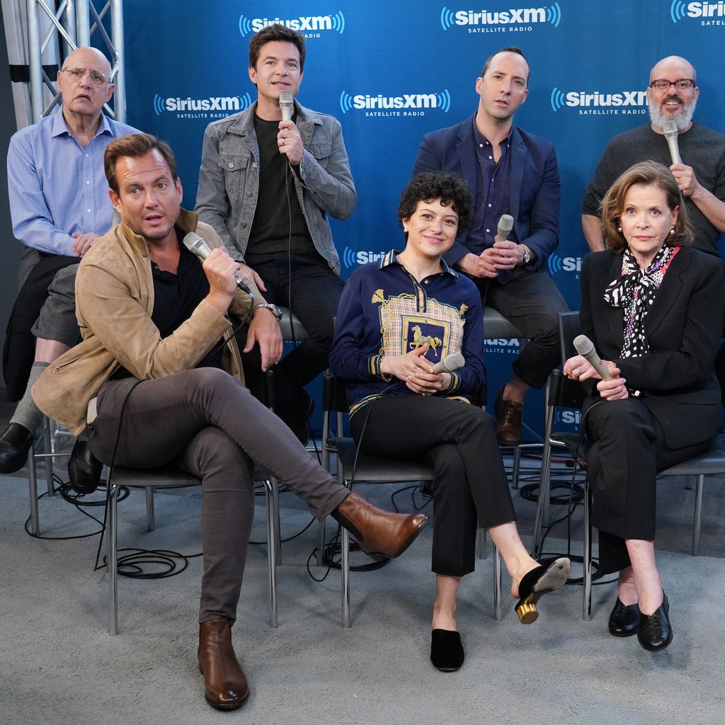 Will Arnett mit dem Cast von "Arrested Development"