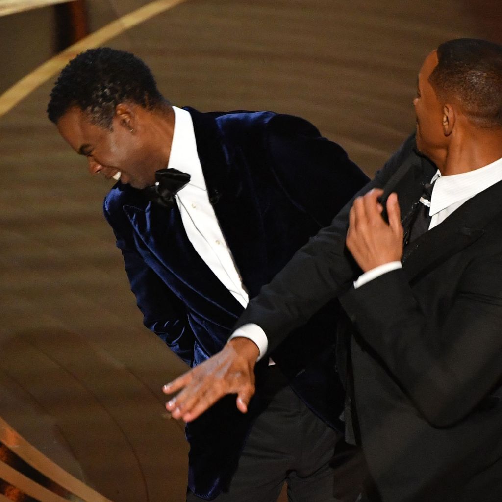 Will Smith (r.) und Chris Rock bei den Oscars 2022