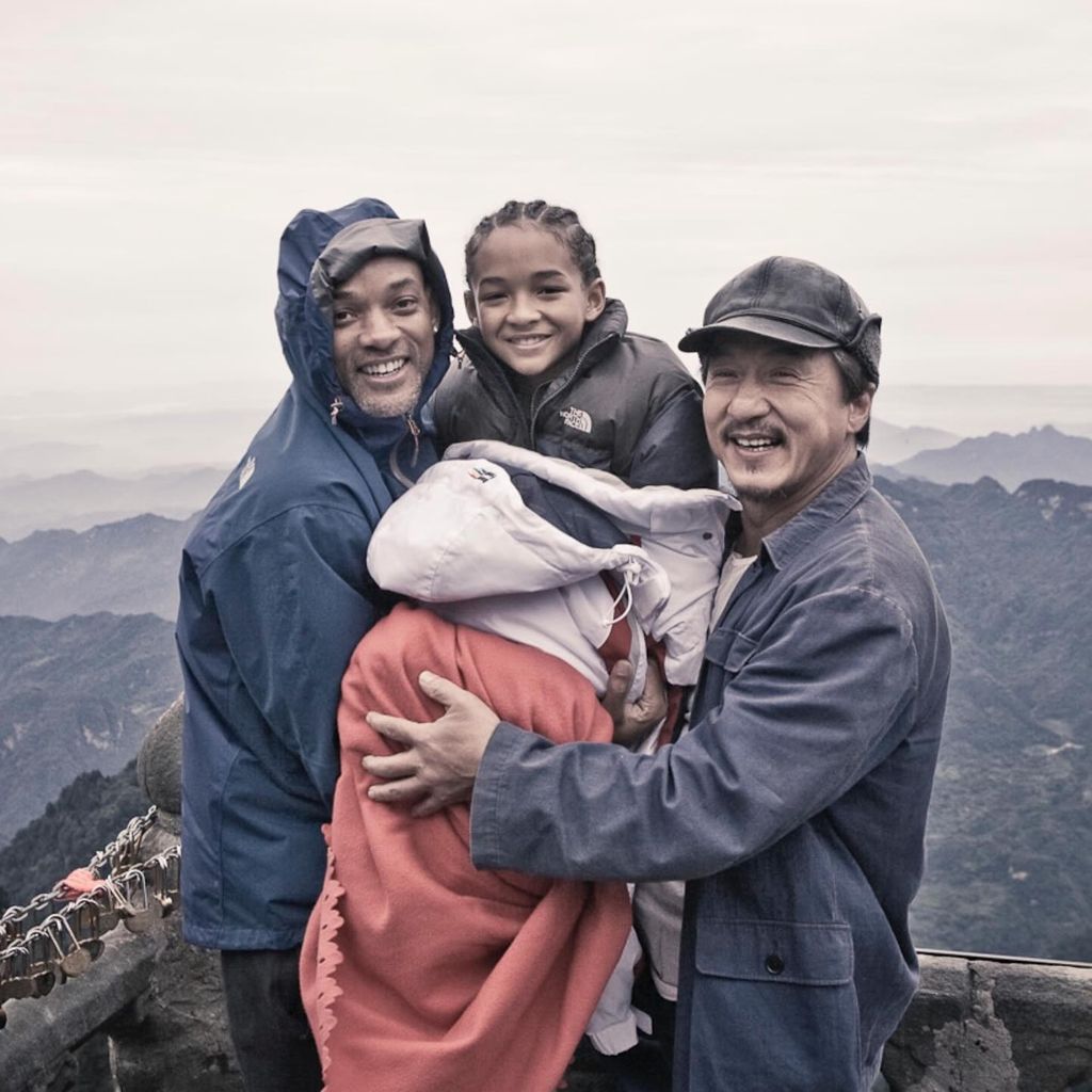 Will Smith, sein Sohn Jaden Smith und Jackie Chan am Set von "Karate Kid" 2010