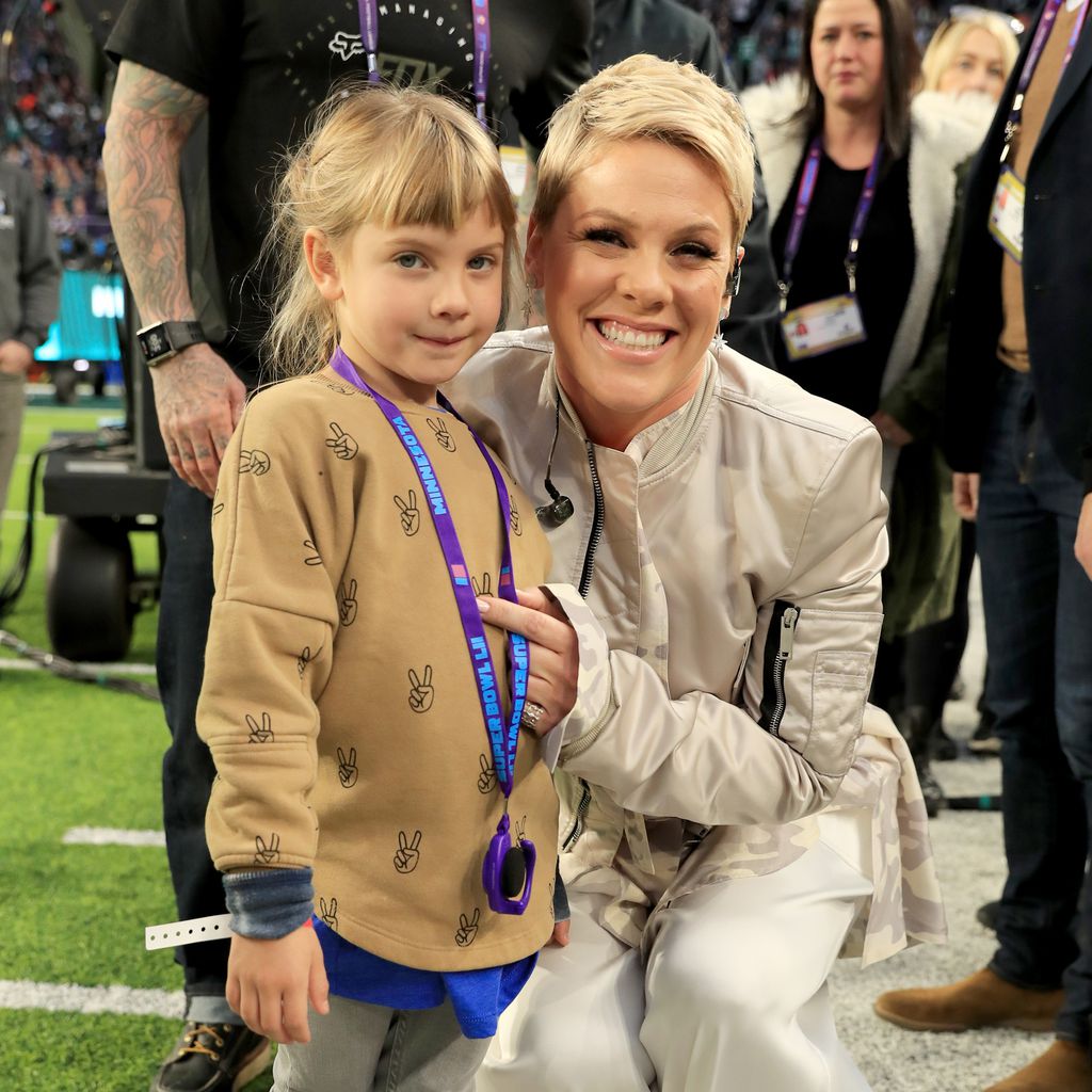 Willow Sage Hart und Pink beim Super Bowl, Oktober 2018