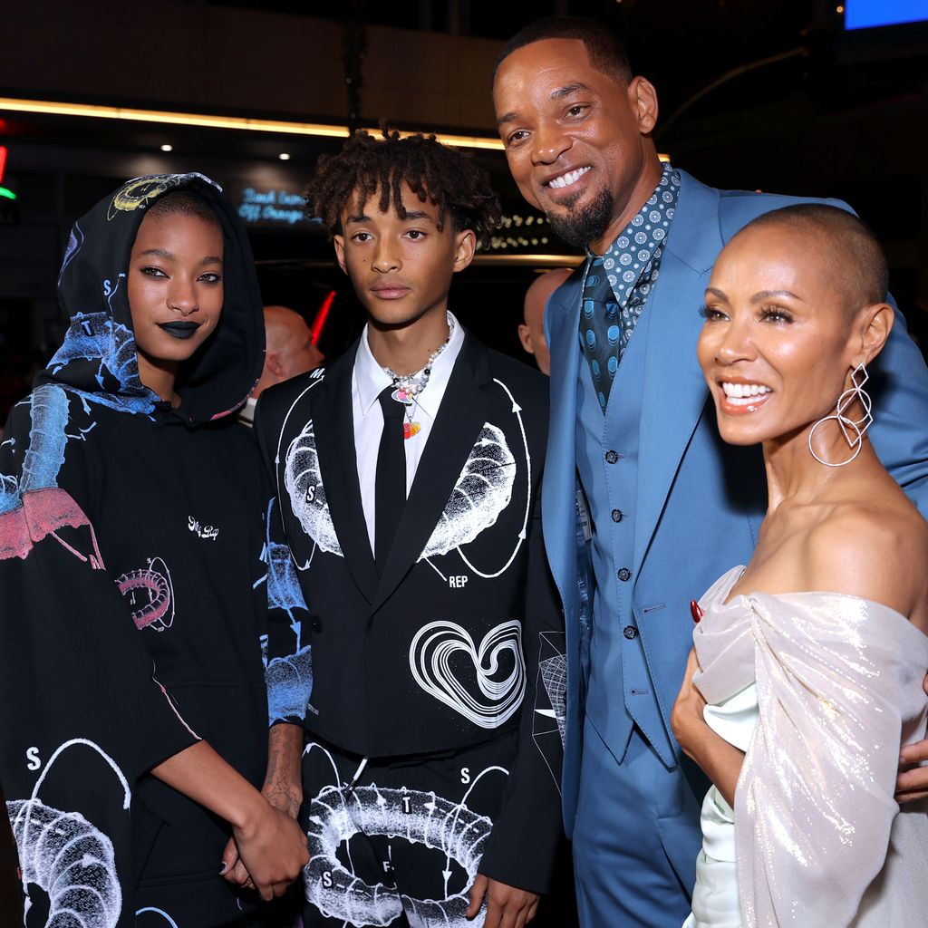 Willow, Jaden und Will Smith mit Jada Pinkett Smith bei der Premiere von "King Richard"
