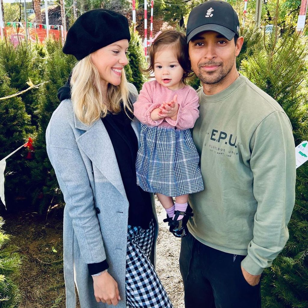Wilmer Valderrama mit seiner Partnerin Amanda Pacheco und der gemeinsamen Tochter
