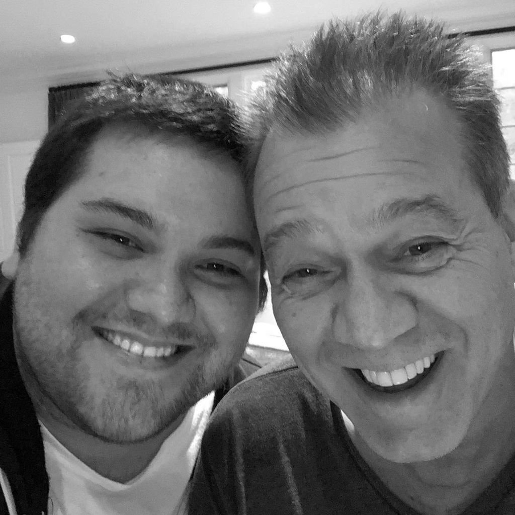 Wolfgang Van Halen mit seinem Vater Eddie Van Halen