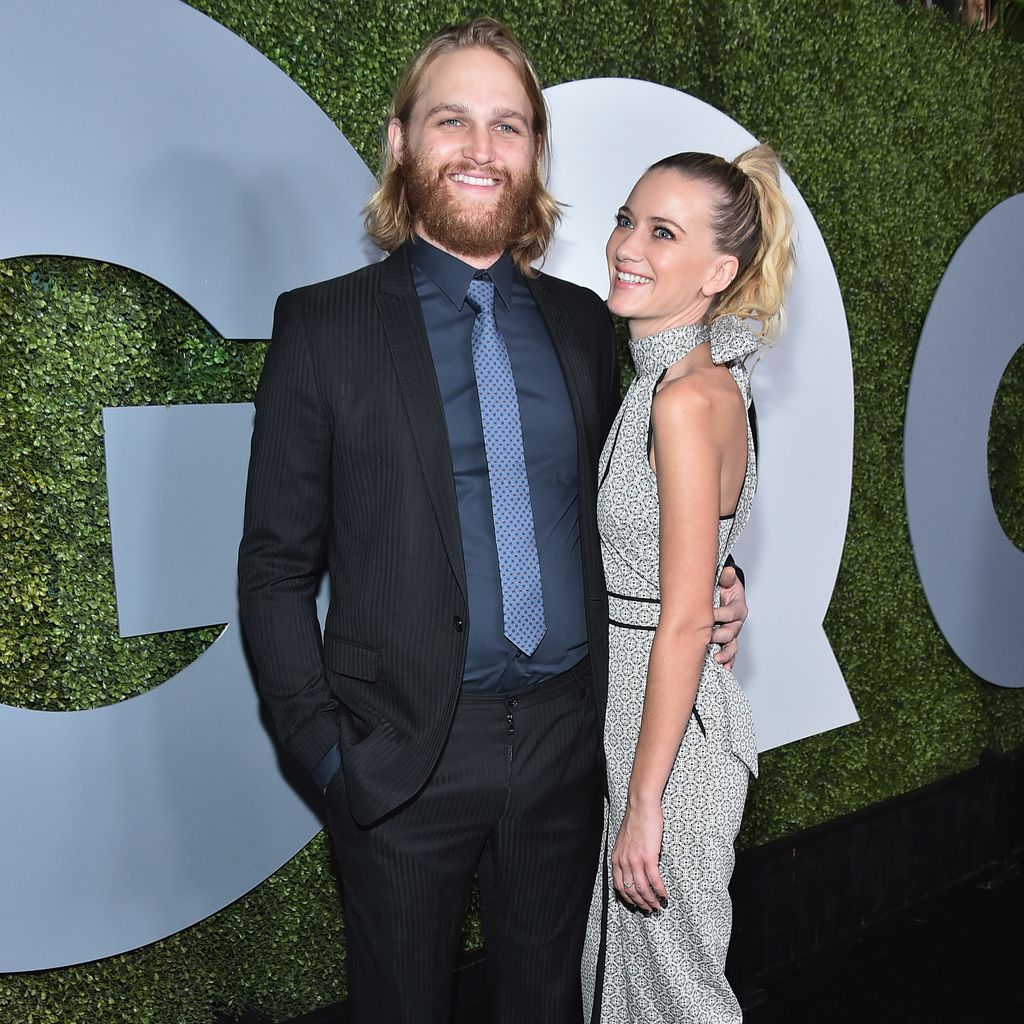 Wyatt Russell mit seiner Verlobten Meredith Hagner