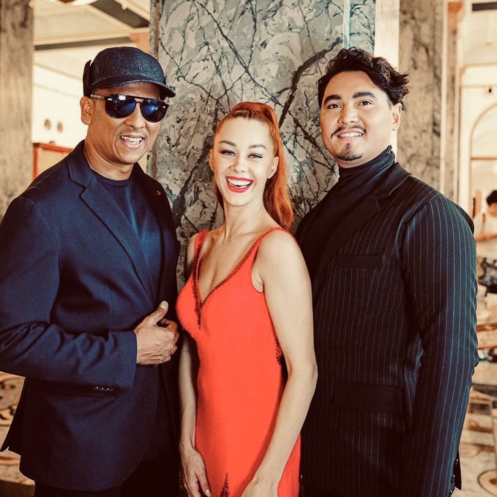 Xavier Naidoo, Oana Nechiti und Erich Klann, Oktober 2019