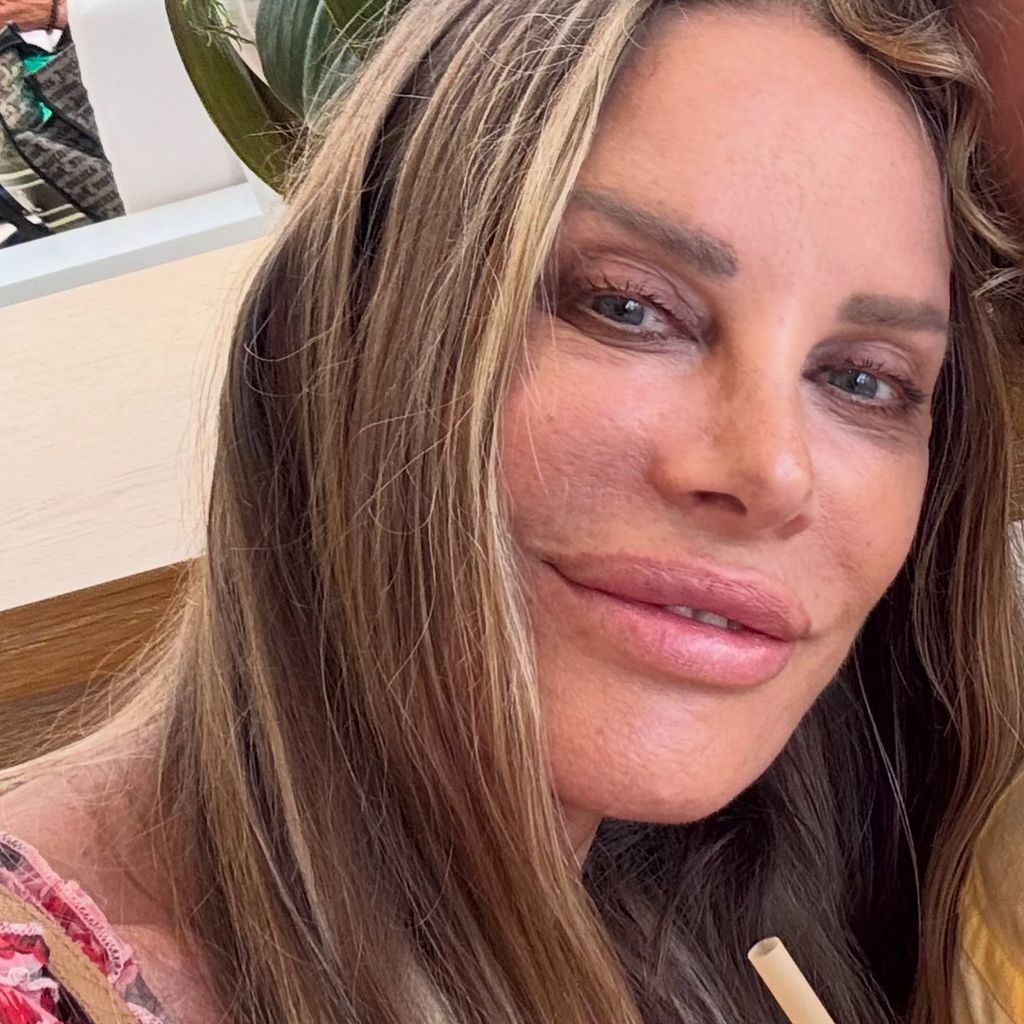 Xenia Seeberg mit ihrem Sohn