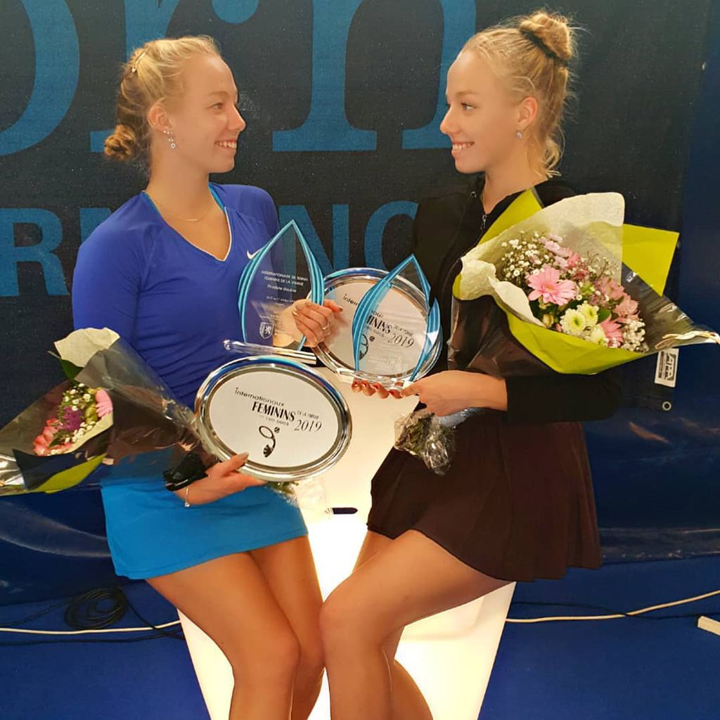Yana und Tayisiya Morderger