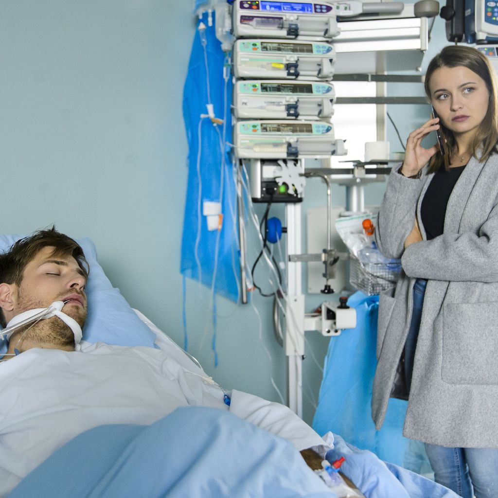 Yannick (Dominik Flade) und Lucie (Julia Wiedemann) bei "Alles was zählt"