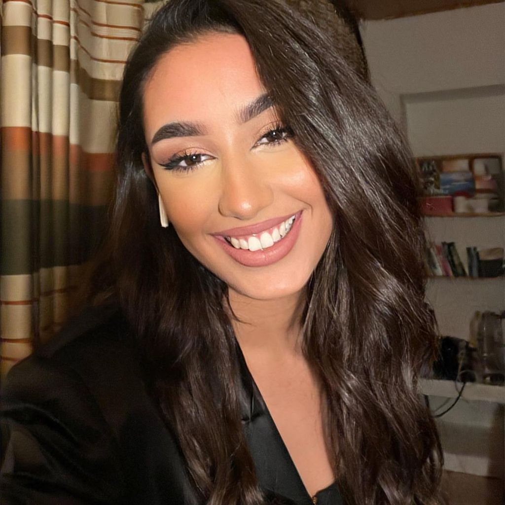 Yasmin Boulaghmal, Model