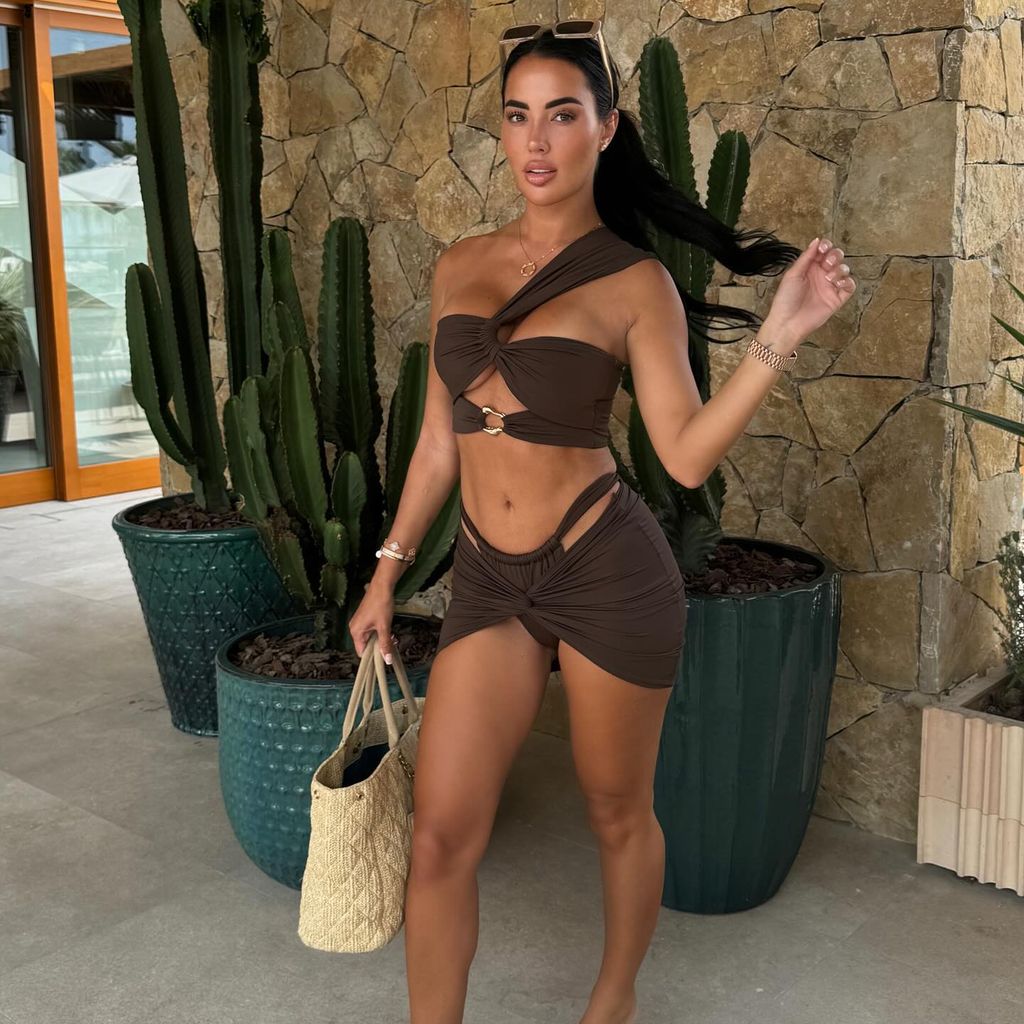 Yazmin Oukhellou im August 2024