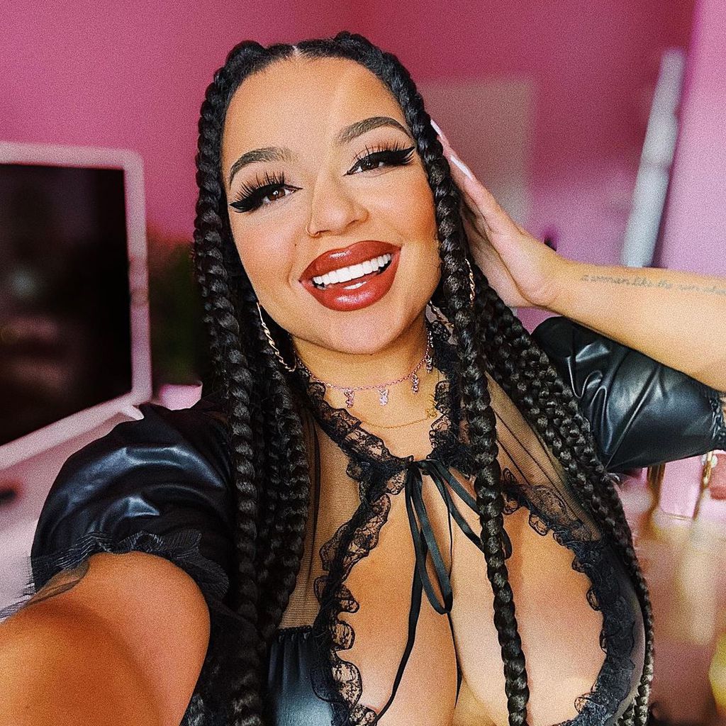 Yma Louisa, Erotikmodel