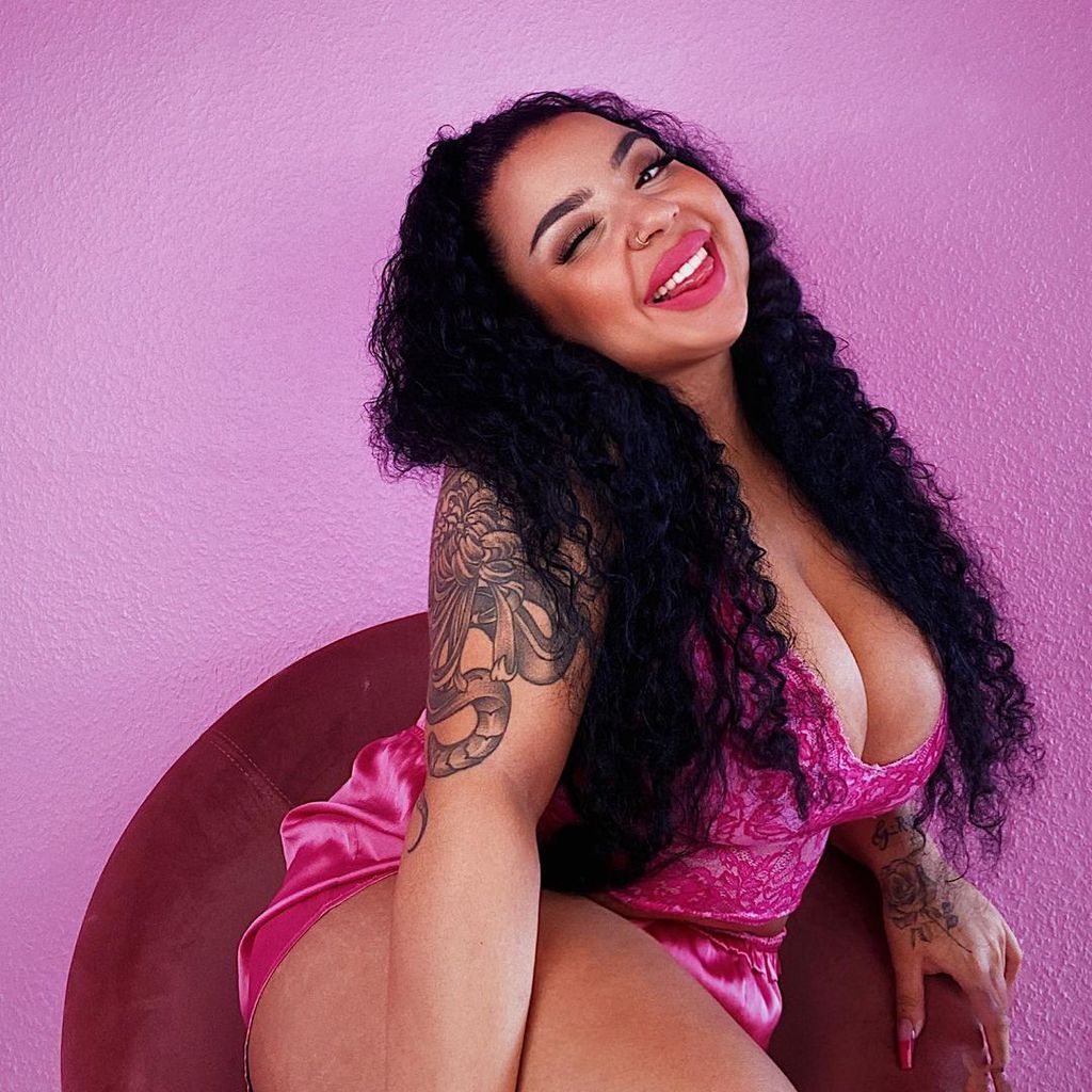 Yma Louisa, Erotikmodel