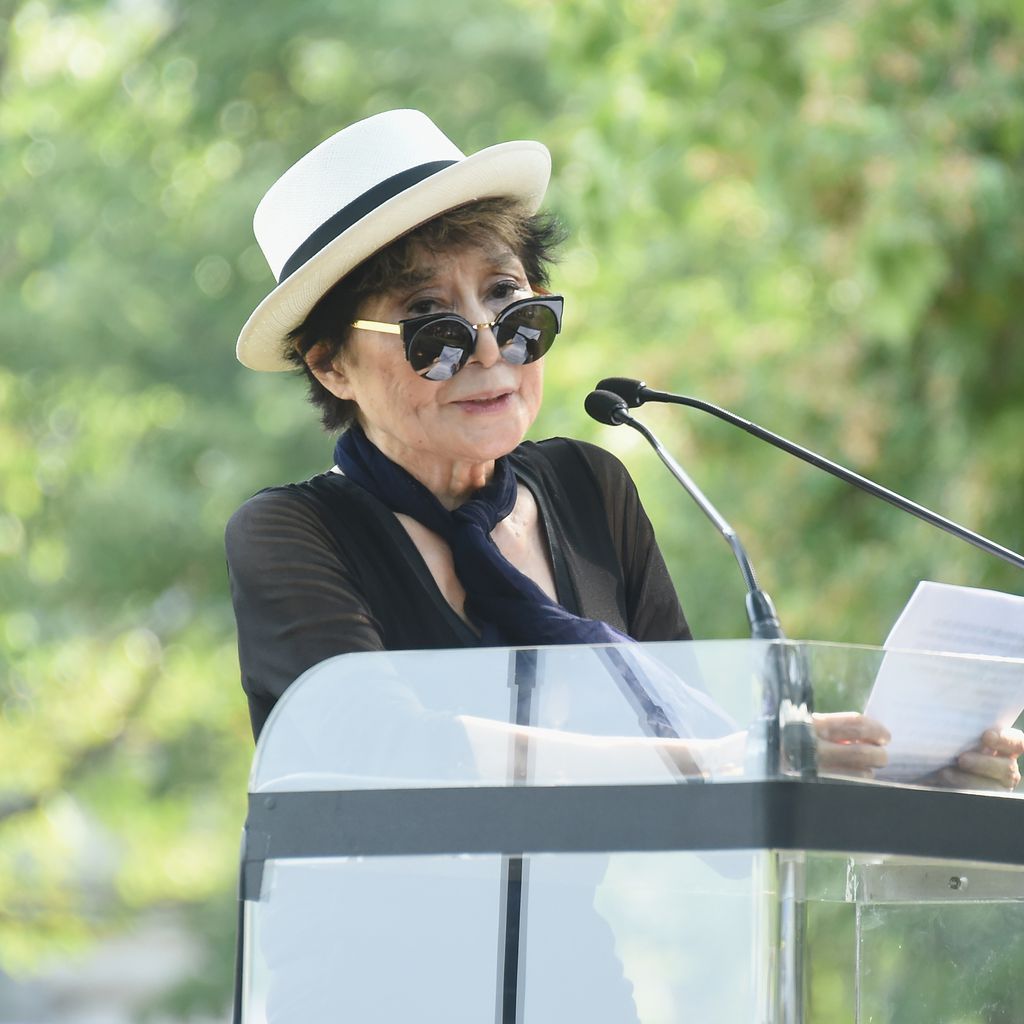 Yoko Ono während einer Rede in New York im Juli 2015
