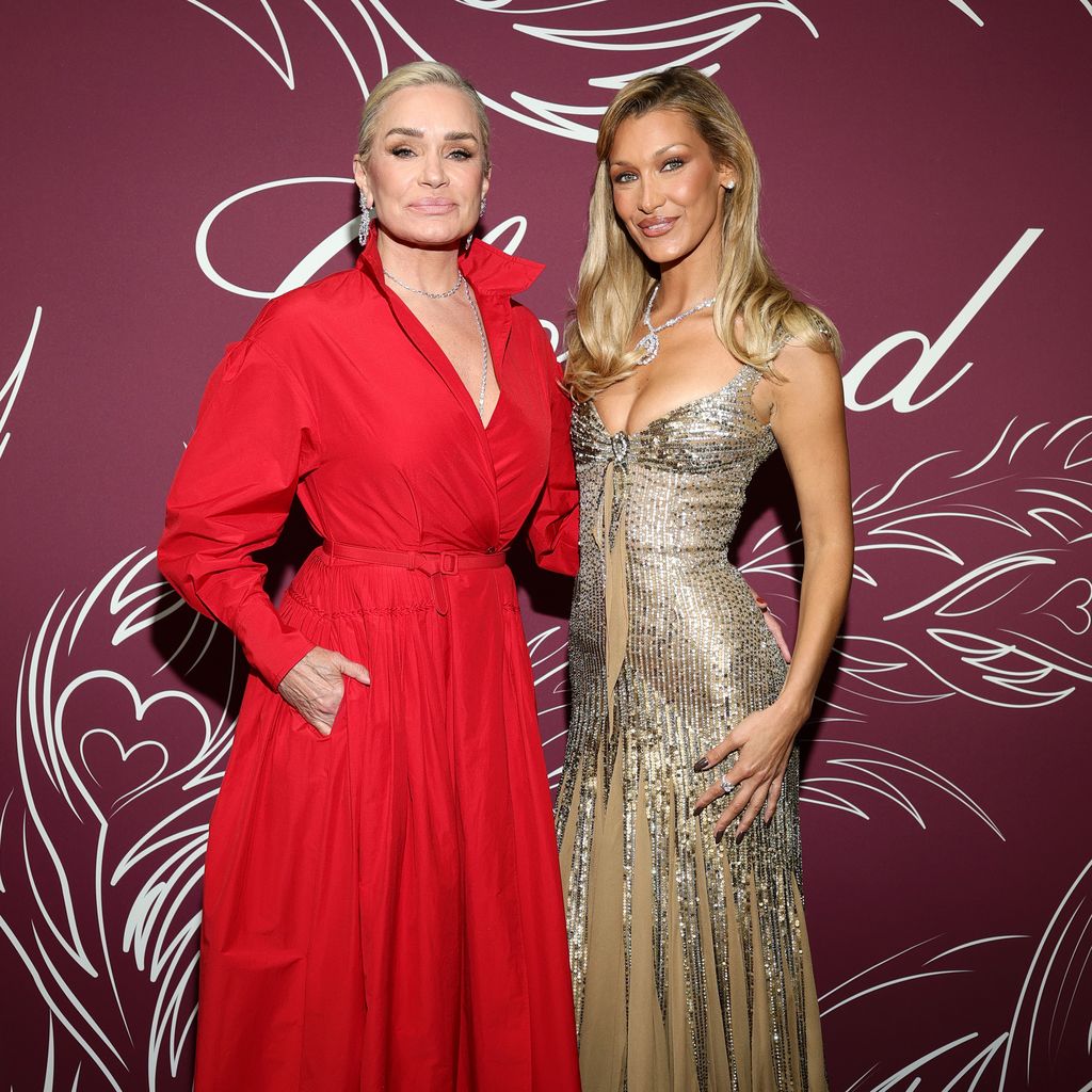 Bei der Chopard Miracle Gala in Le Cannet: Yolanda Hadid und Bella Hadid