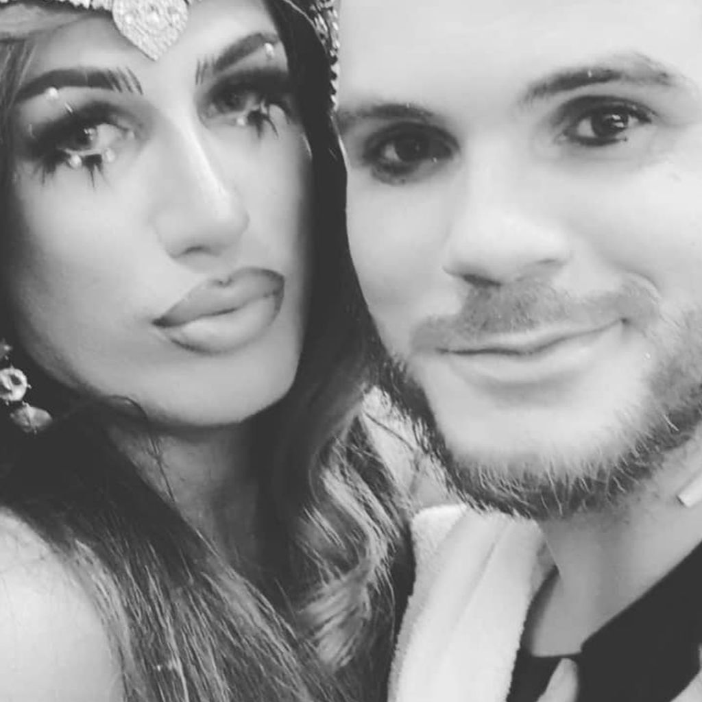 Yonce Banks und Bambi Mercury