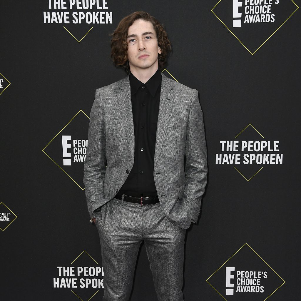 "You"-Star Dylan Arnold bei den People's Choice Awards 2019