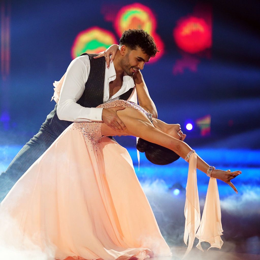 Younes Zarou und Malika Dzumaev