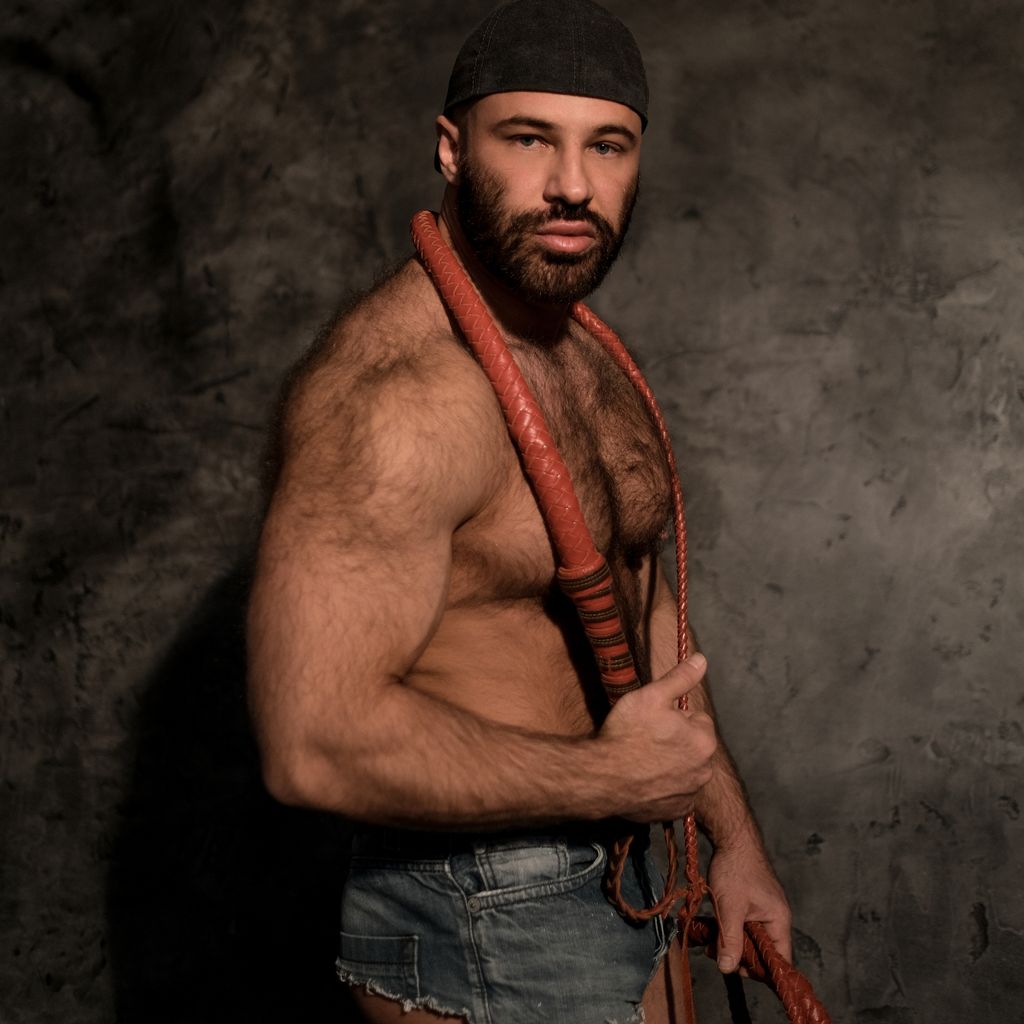 Yuri Tolochko