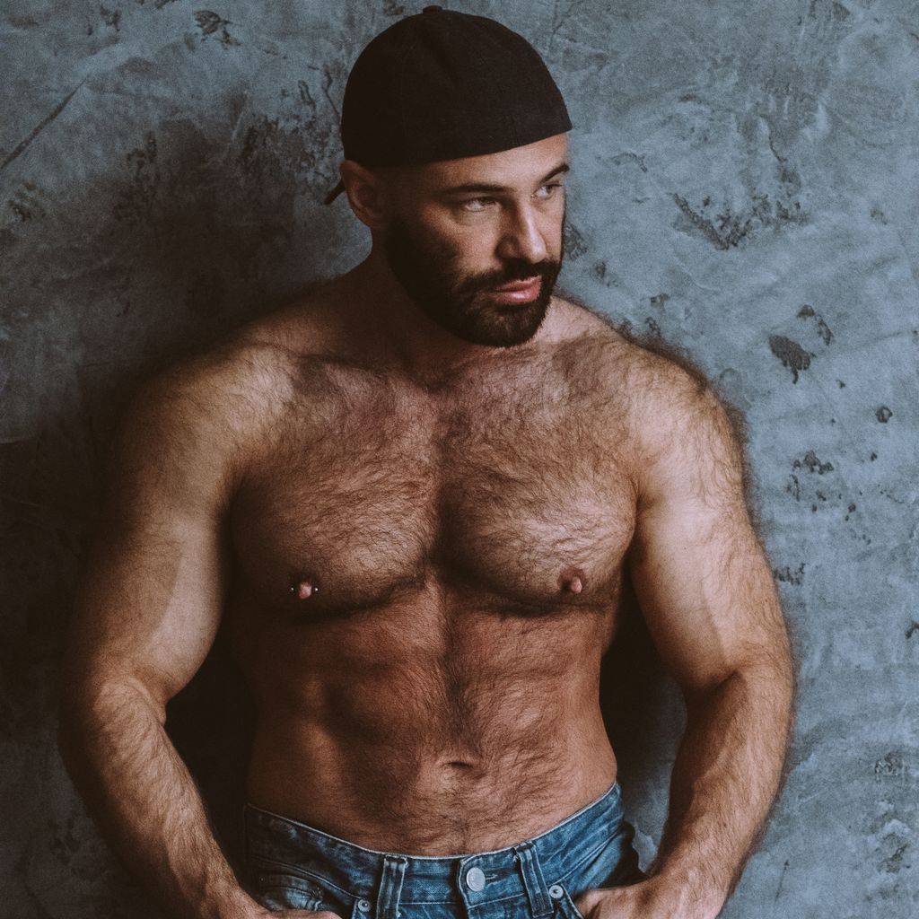 Yuri Tolochko, Instagrammer