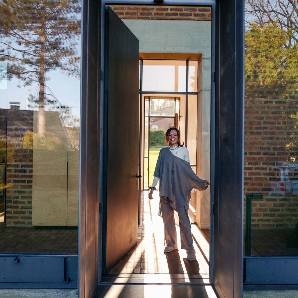 Yvonne Pferrer in ihrem neuen Haus