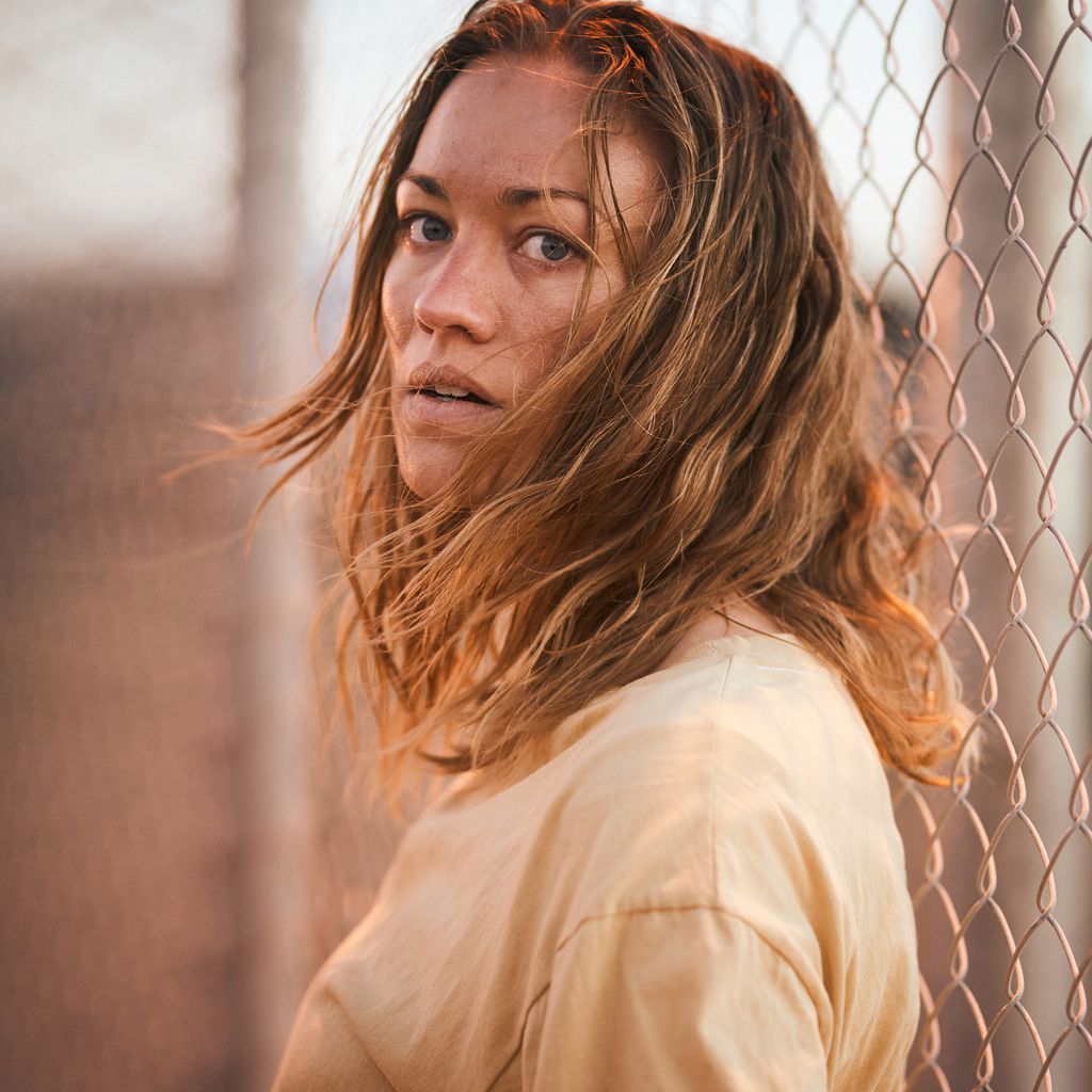 Yvonne Strahovski in "Stateless"