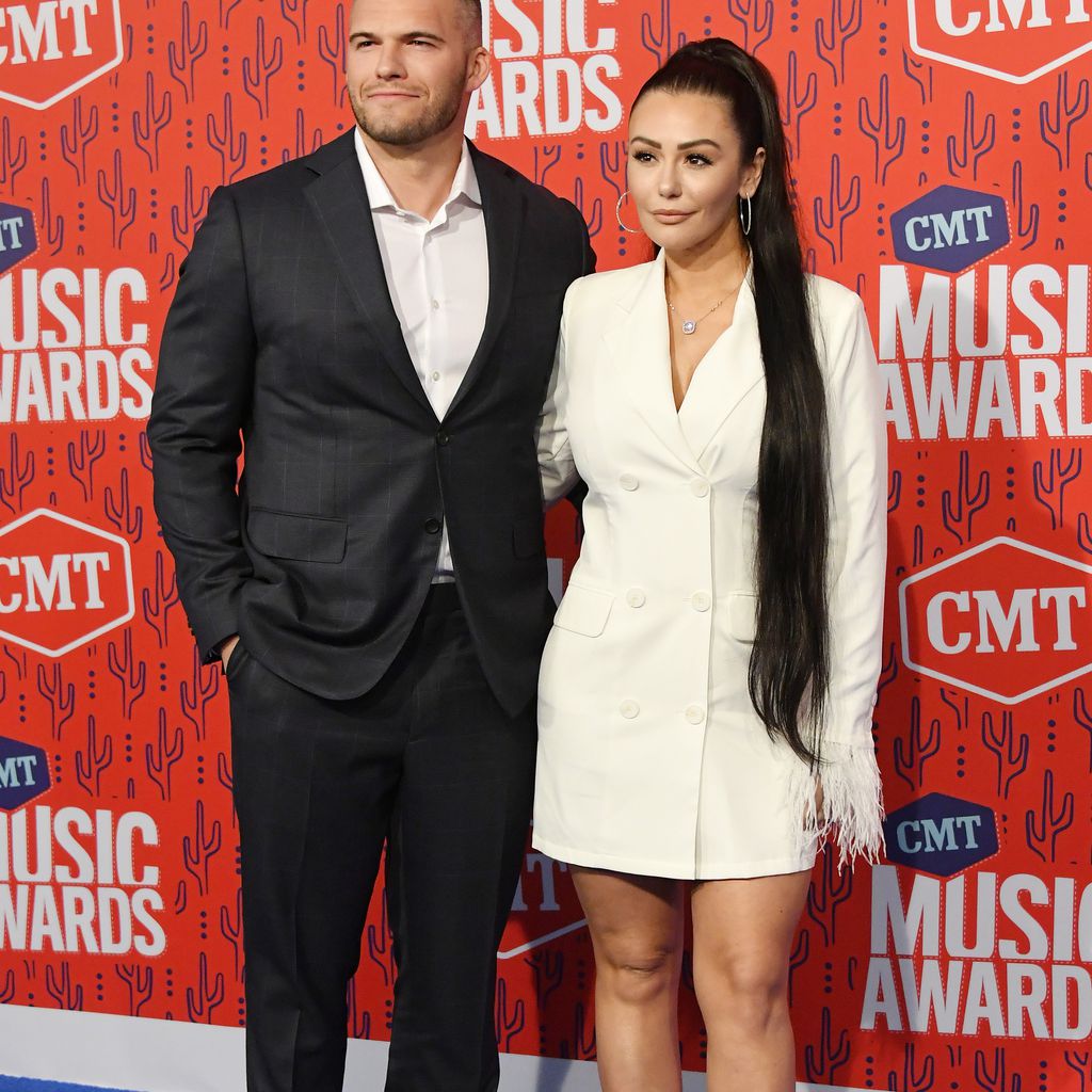 Zack Clayton Carpinello und Jennifer Farley im Juni 2019