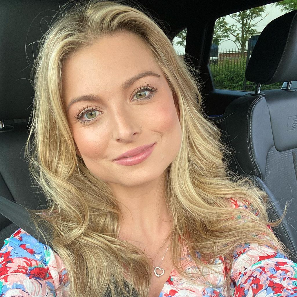 Zara Holland, TV-Persönlichkeit