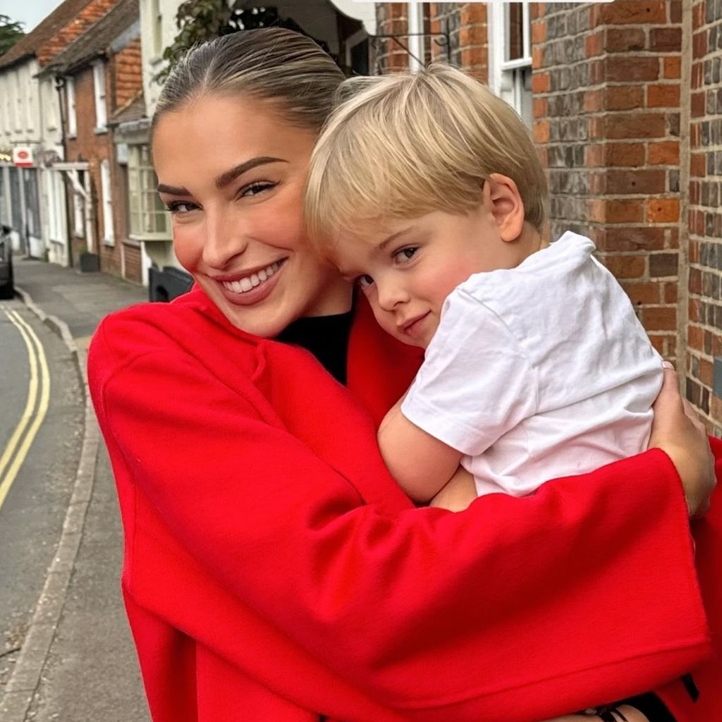 Zara McDermott und Leo, der Sohn von Louise Thompson