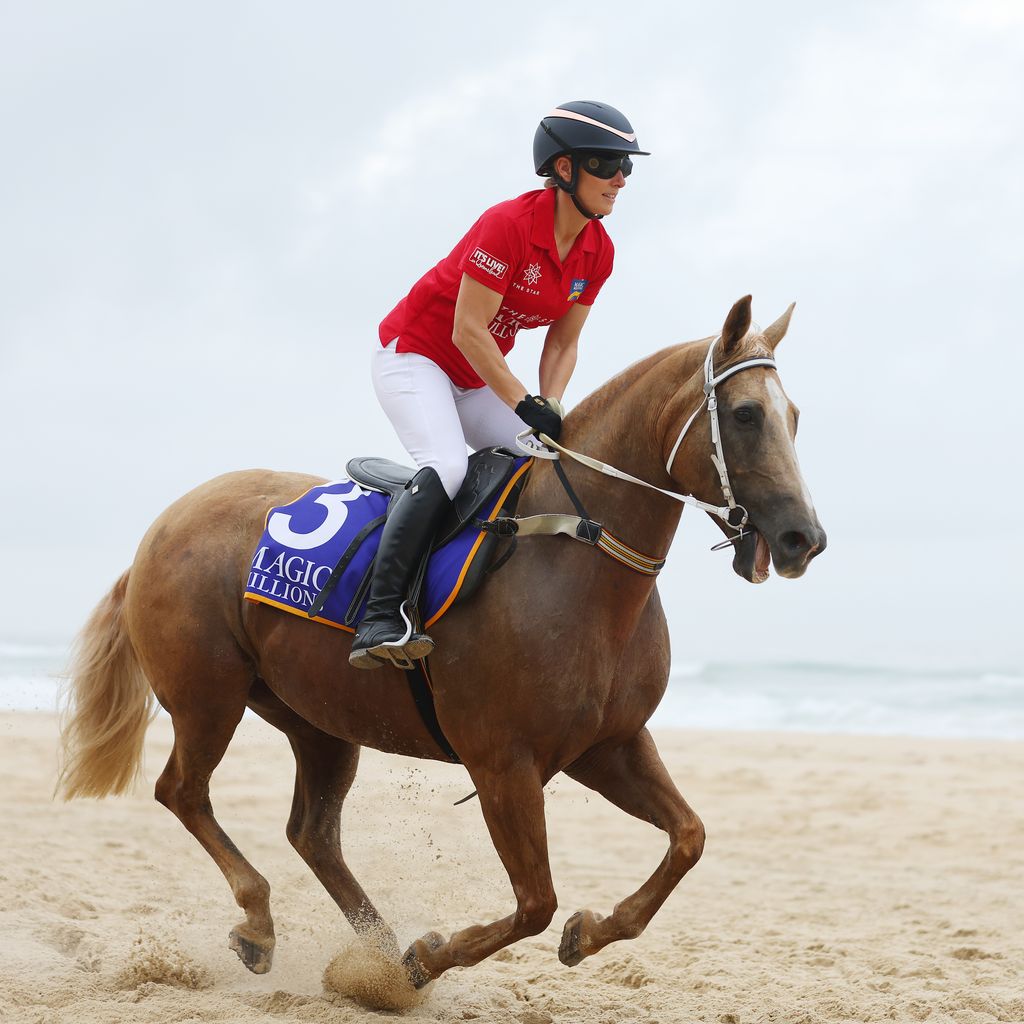 Zara Tindall beim Magic Millions Barrier Draw, Januar 2024