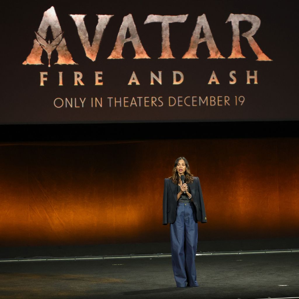 Zoe Saldana präsentiert bei CinemaCon in Las Vegas "Avatar: Fire and Ash", 2025