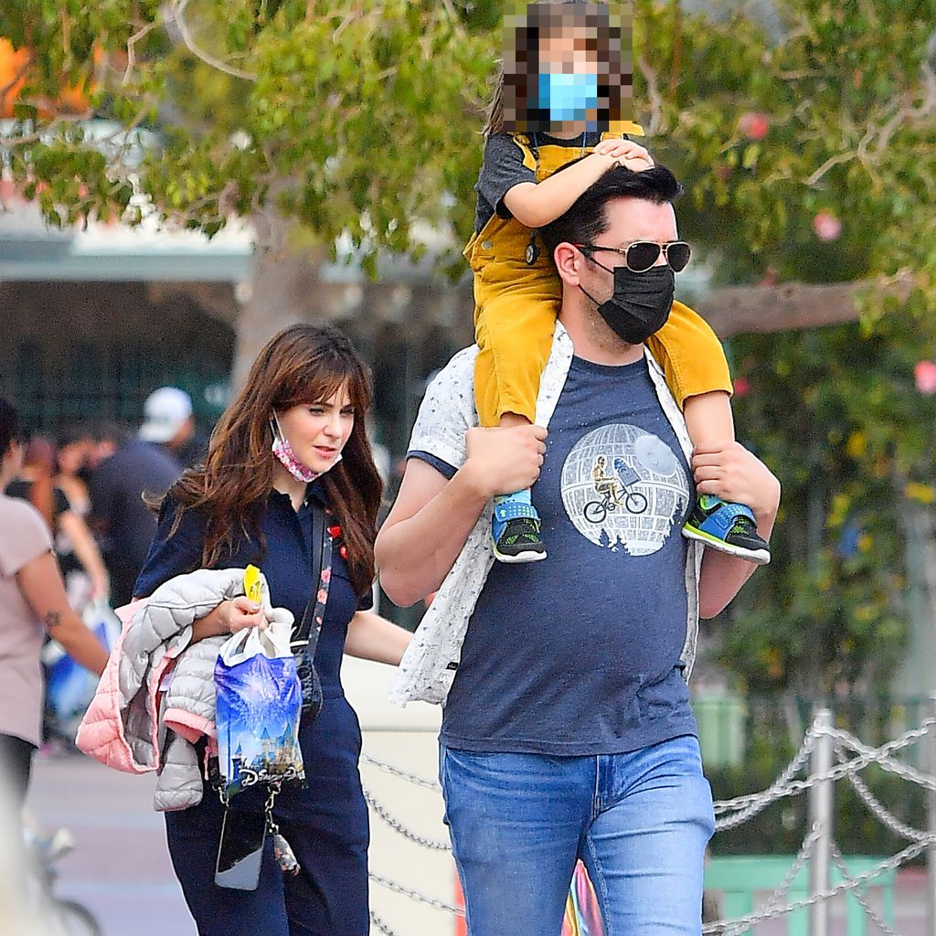 Zooey Deschanel mit ihrem Freund Jonathan Scott und ihrer Tochter