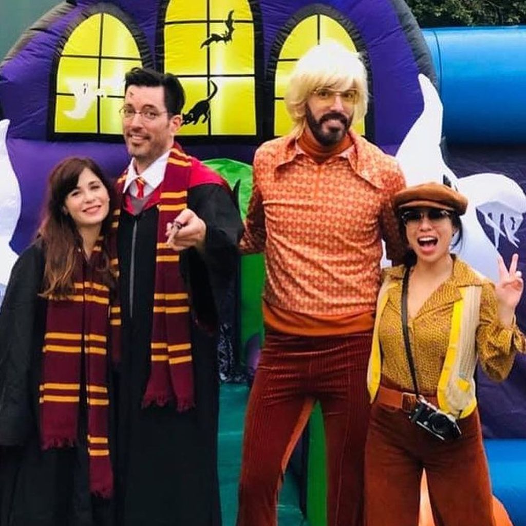 Zooey Deschanel und Jonathan Scott, dessen Bruder Drew und seine Frau Linda