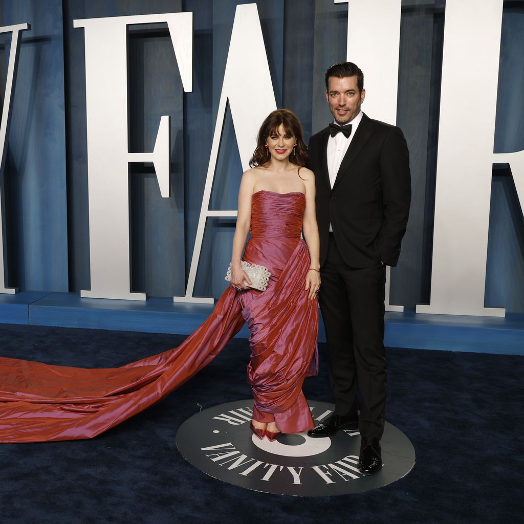 Zooey Deschanel und Jonathan Scott bei der Vanity Fair Oscar Party 2022