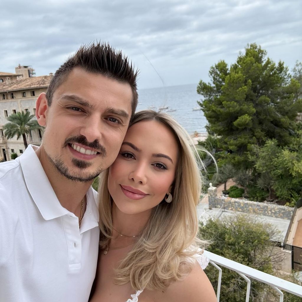 Zsolt Sándor Cseke und seine Freundin Annalena, Juli 2025