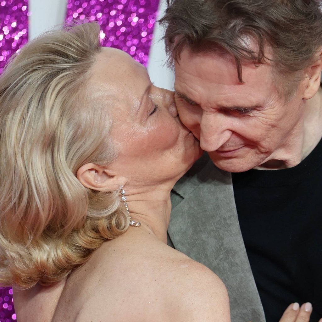 Pamela Anderson und Liam Neeson bei der Premiere von "Die nackte Kanone" in London, Juli 2025