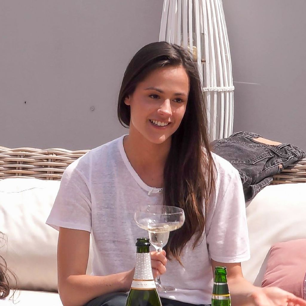Zwillingsschwester Kati und Princess Charming Irina Schlauch